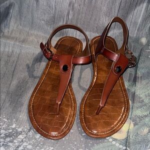 Brown Leather T-Strap Sandals preowner